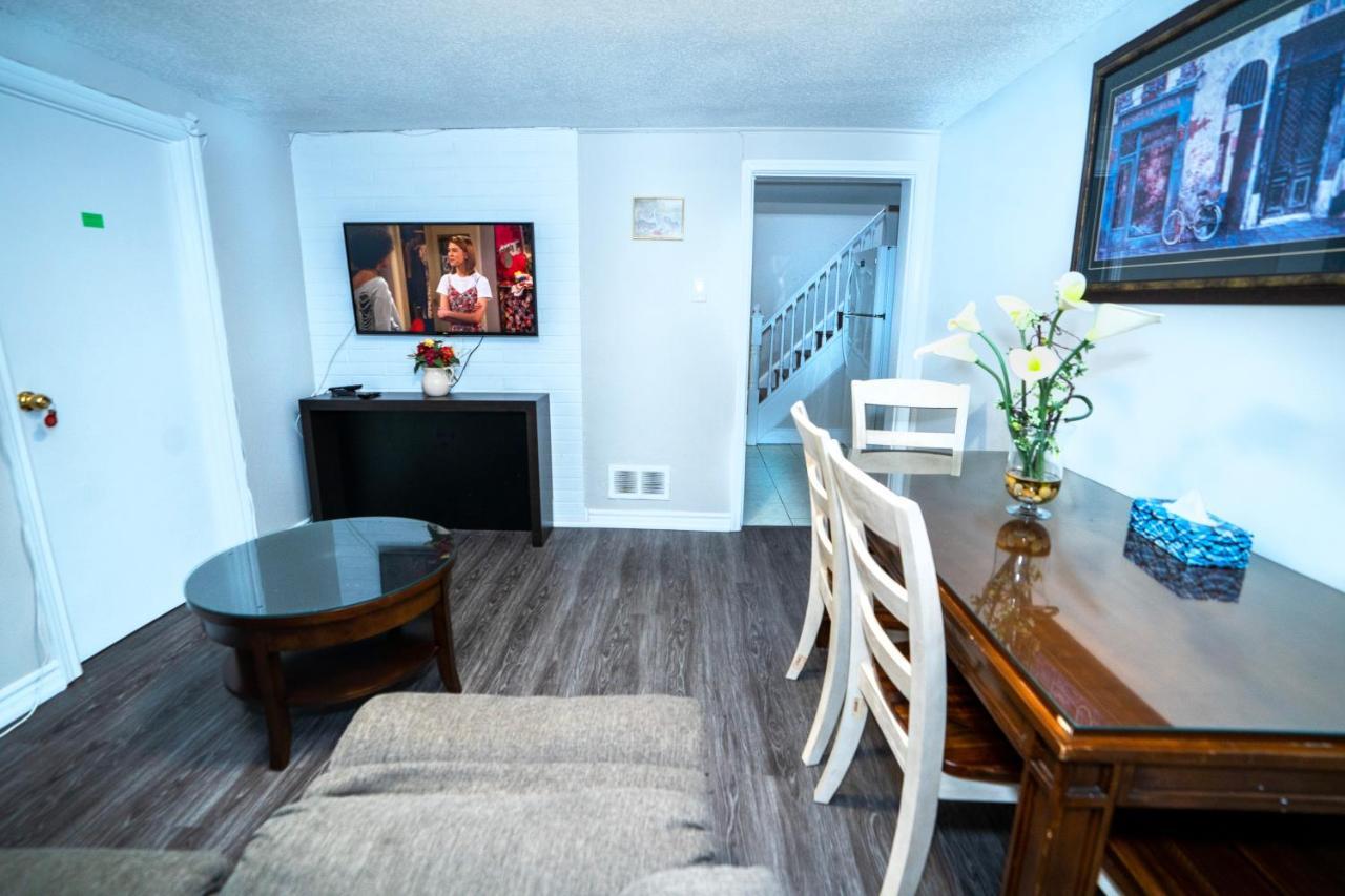 Vila Cozy 3Br 2Bth Lower Unit, A Min To Hwy401, 404 & Dvp Toronto Exteriér fotografie
