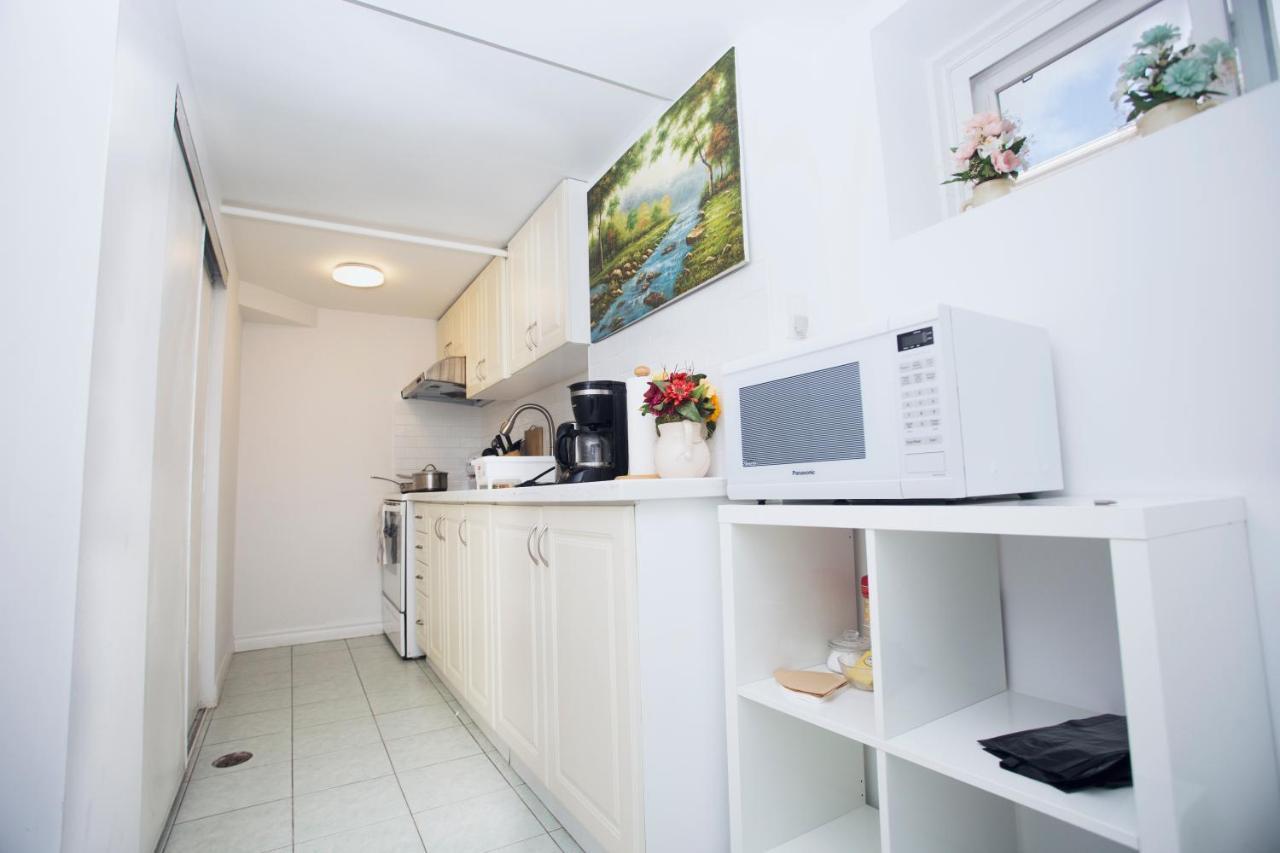 Vila Cozy 3Br 2Bth Lower Unit, A Min To Hwy401, 404 & Dvp Toronto Exteriér fotografie